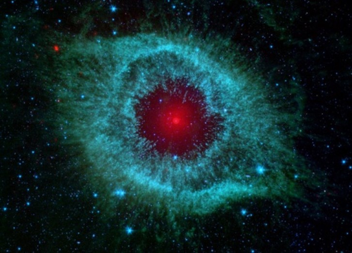 Image: Dust and the Helix Nebula, NASA, JPL-Caltech, Kate Su (Steward Obs., U. Arizona), et al.
